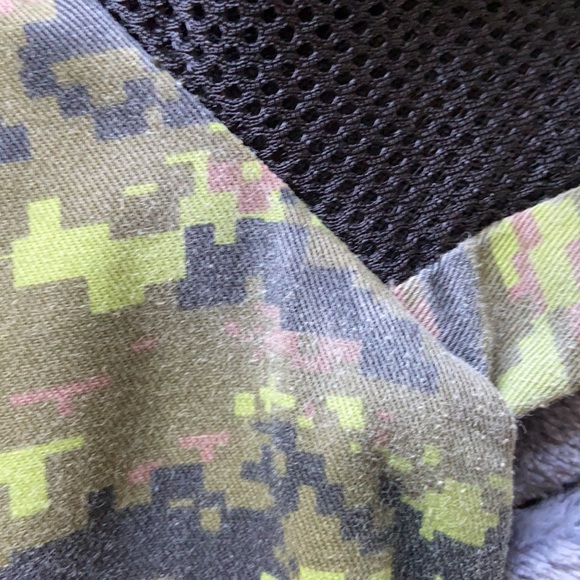 Kaadiki camo print jacket - Picture 9 of 9